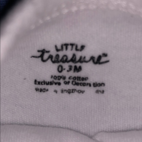 Lot of 3 Baby Boy Onesies - Picture 3 of 7